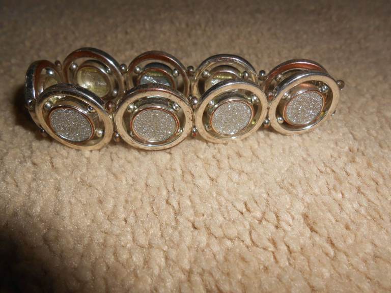 Stylish Silver-Coloured Bracelet with Glitter Inlays COSTUME JEWELLERY
