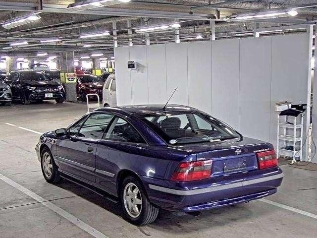 1996 Vauxhall OPEL CALIBRA 16V 2.0 COUPE * AUTOMATIC * ONLY 5000 MILES FROM NEW ** TIME WARP CAR ...