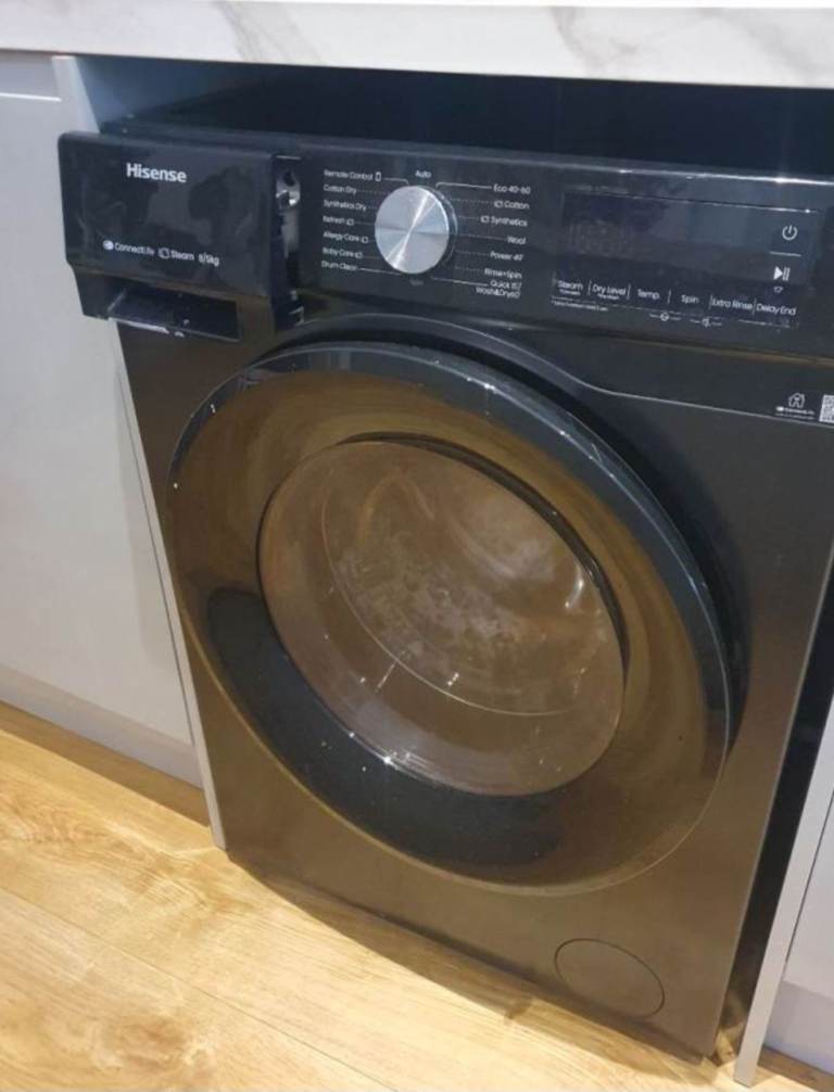 Washer dryer 