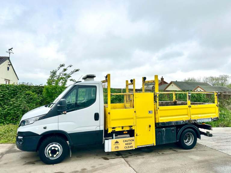 2017 IVECO DAILY TOOLBOX TIPPER 7,2 TON TARMAC CHUTES EURO-6 U-LEZ EX COUNCIL
