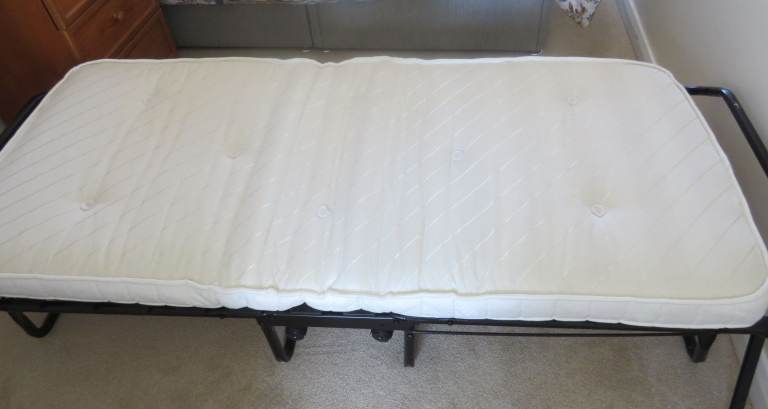 Jay Be Folding Bed