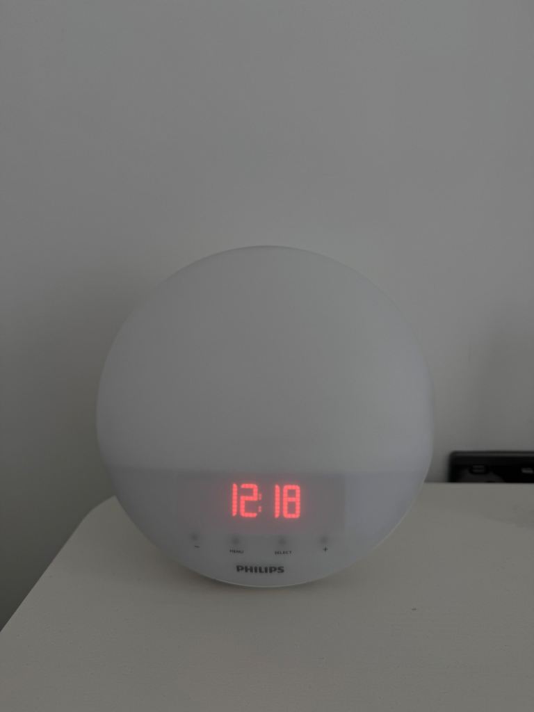 Philips HP3531 Wake-Up Light Alarm Clock 
