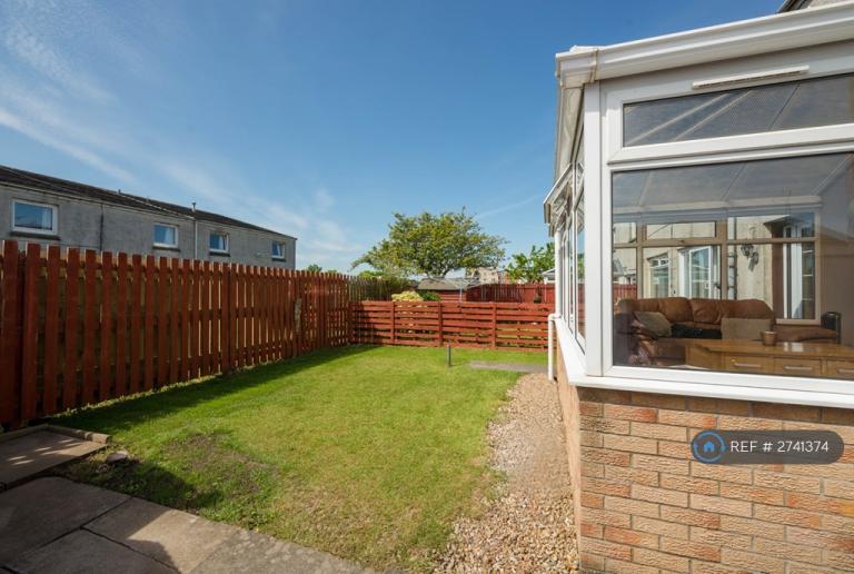 4 bedroom house in South Gyle Gardens, Edinburgh, EH12 (4 bed) (#2741374)
