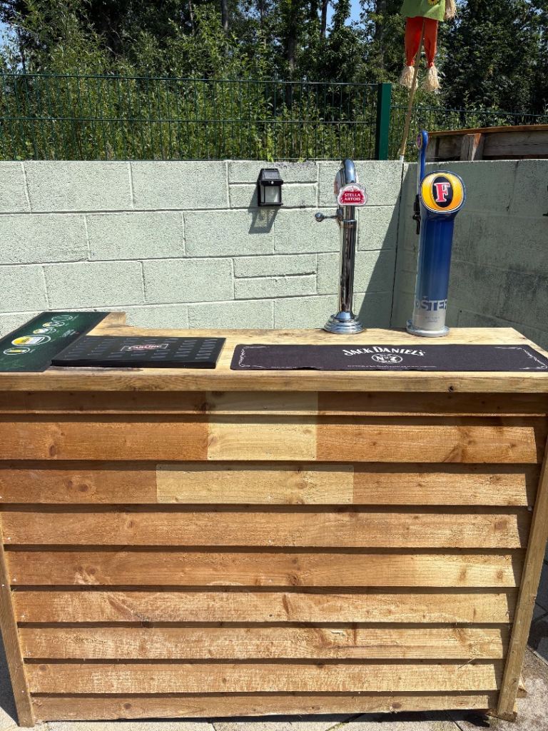Indoor/outdoor Home Bar