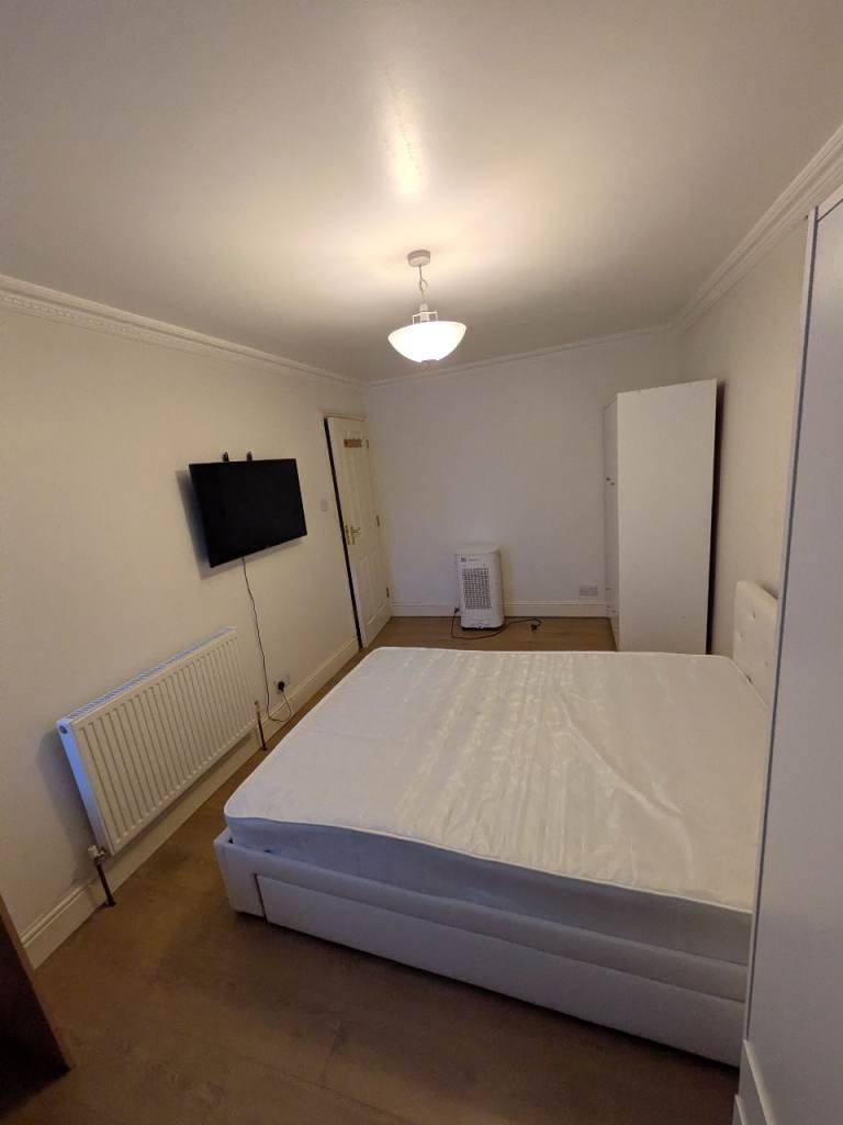Double bedroom for rent