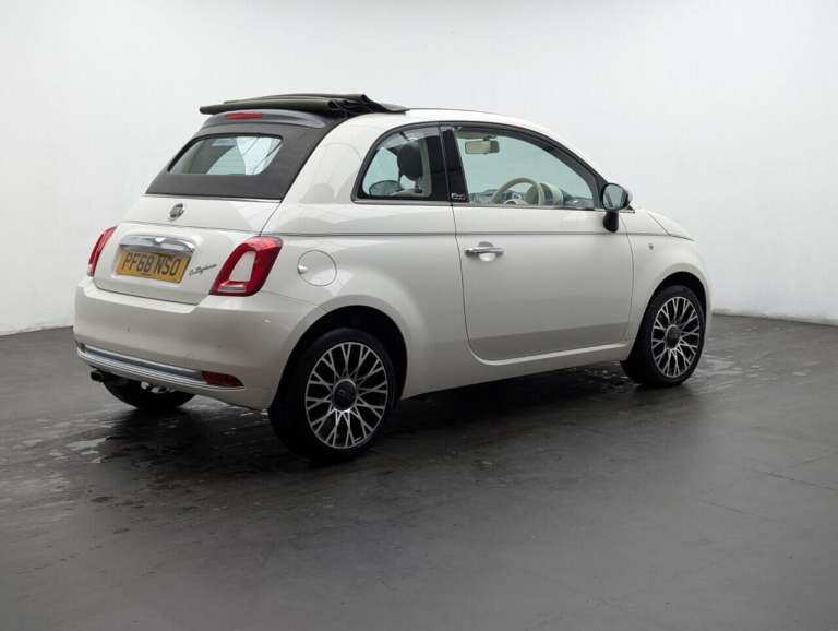 2018 Fiat 500 1.2 Collezione 2dr CONVERTIBLE PETROL Manual