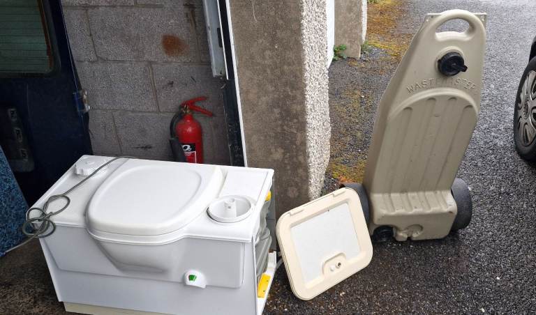 Free Thetford cassette toilet