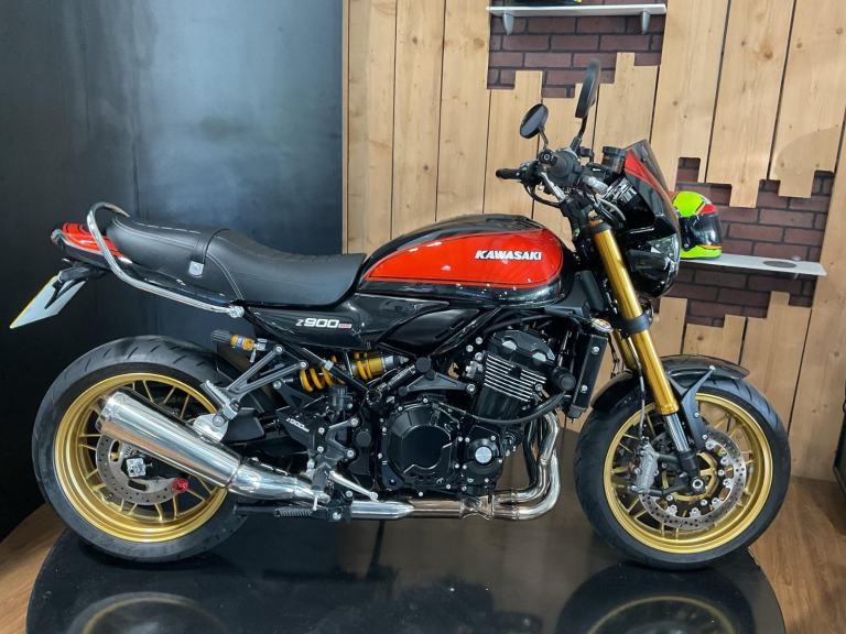 Kawasaki Z900RS SE 2026 800 Miles! Stunning! Loaded with Extras! Ohlins! Brembo!