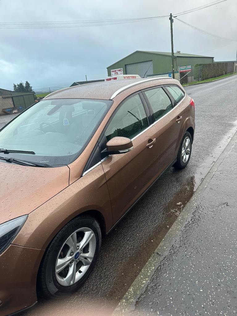 Ford, FOCUS F.S.H £20 road tax 
