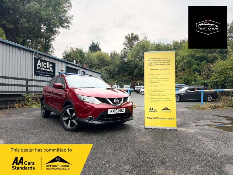 2016 Nissan Qashqai 1.2 DiG-T N-Connecta 5dr HATCHBACK PETROL Manual