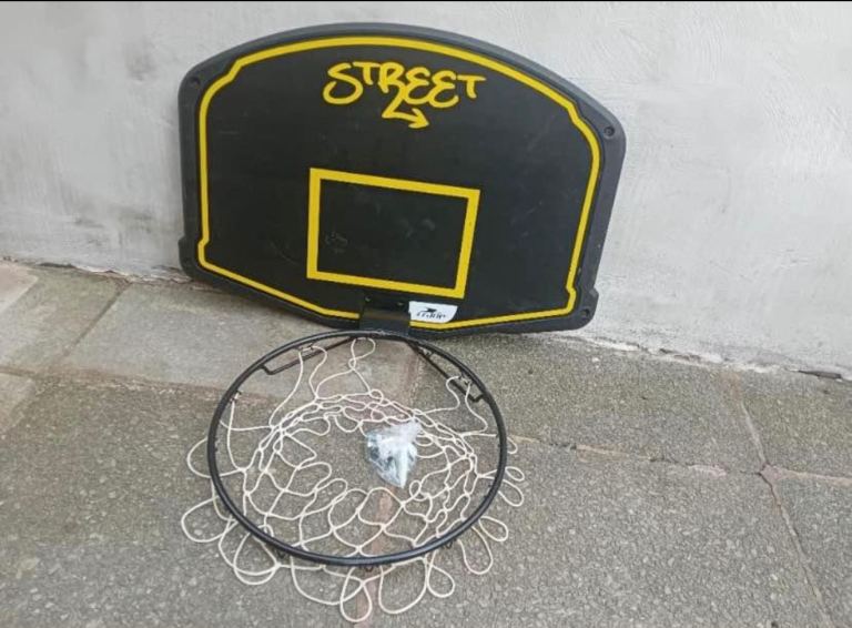 Wall mount Basketball Hoop