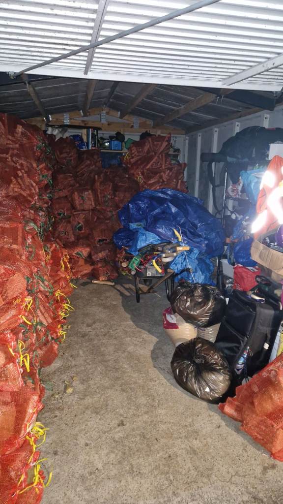 Firewood oak staves cut wood fire logs whisky kindling barrel 