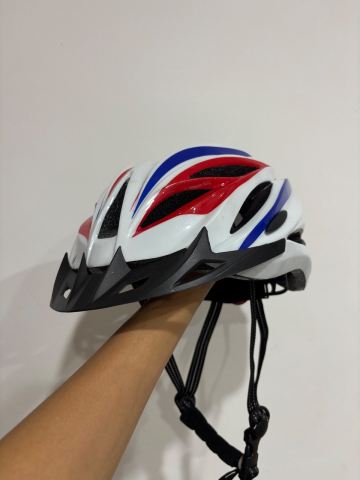 medium f7 football helmet Schutt Air Size:4LB ebay Toddler Helmet Bike Helmet Description Designed with a