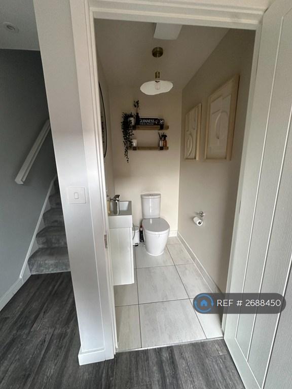 3 bedroom house in Hodgkin Way, Didcot, OX11 (3 bed) (#2688450)