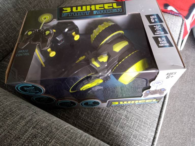 image for Radio controlled stunt racer