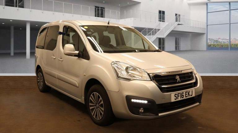  Peugeot Partner Tepee 1.6 BlueHDi Allure ETG Euro 6 (s/s) 5dr Diesel Automatic