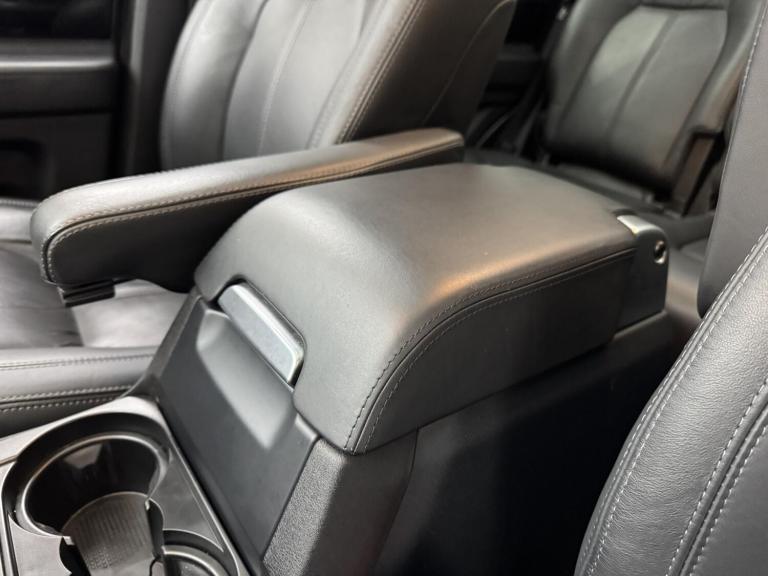 2016 Land Rover Discovery 3.0 SDV6 Landmark 5dr Auto ESTATE DIESEL Automatic