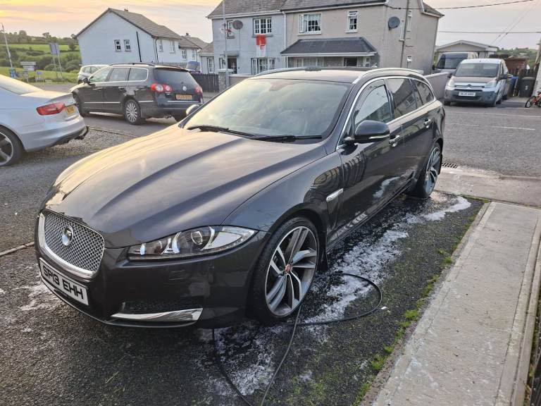 2013 jaguar xf estate 2.2