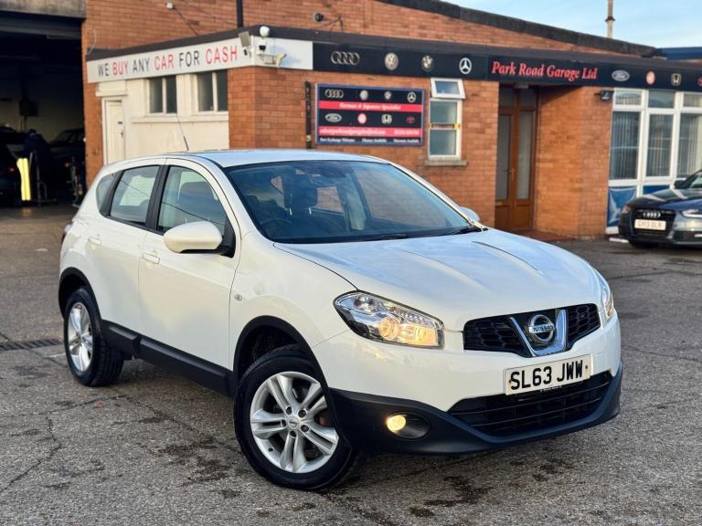 2013 Nissan Qashqai 1.6 Acenta 2WD Euro 5 (s/s) 5dr HATCHBACK Petrol Manual