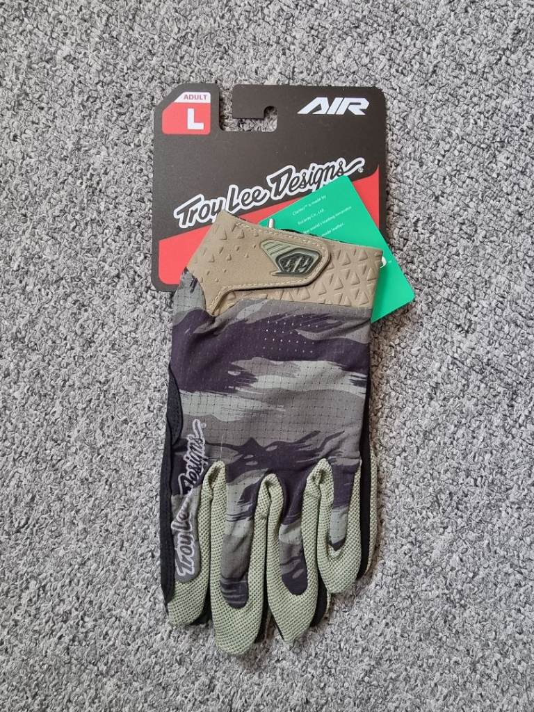 TROY LEE DESIGNS AIR GLOVES.SIZE LARGE 