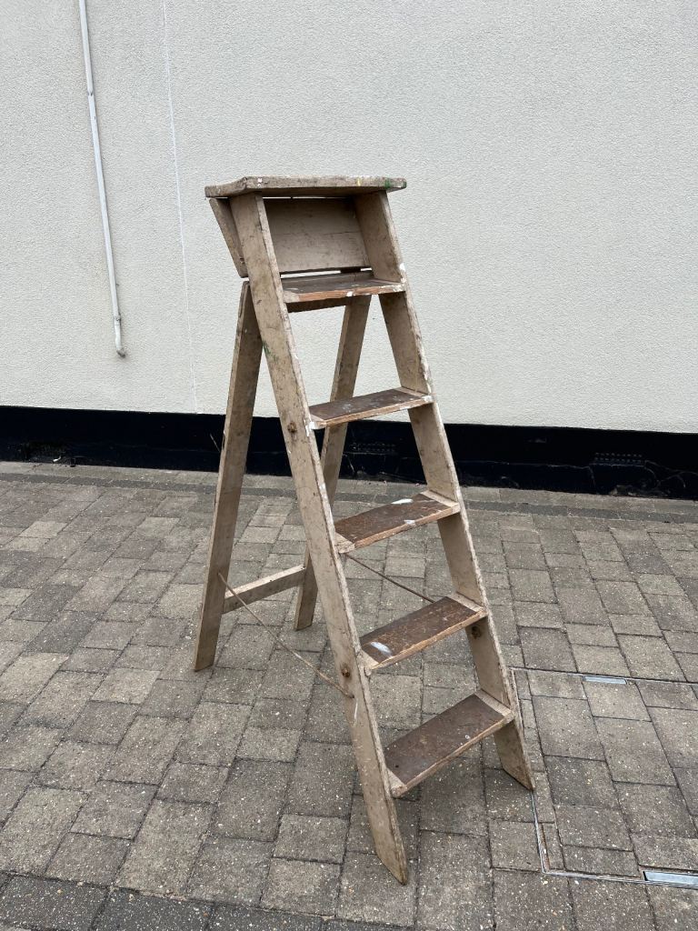 £5 wooden  ladders 