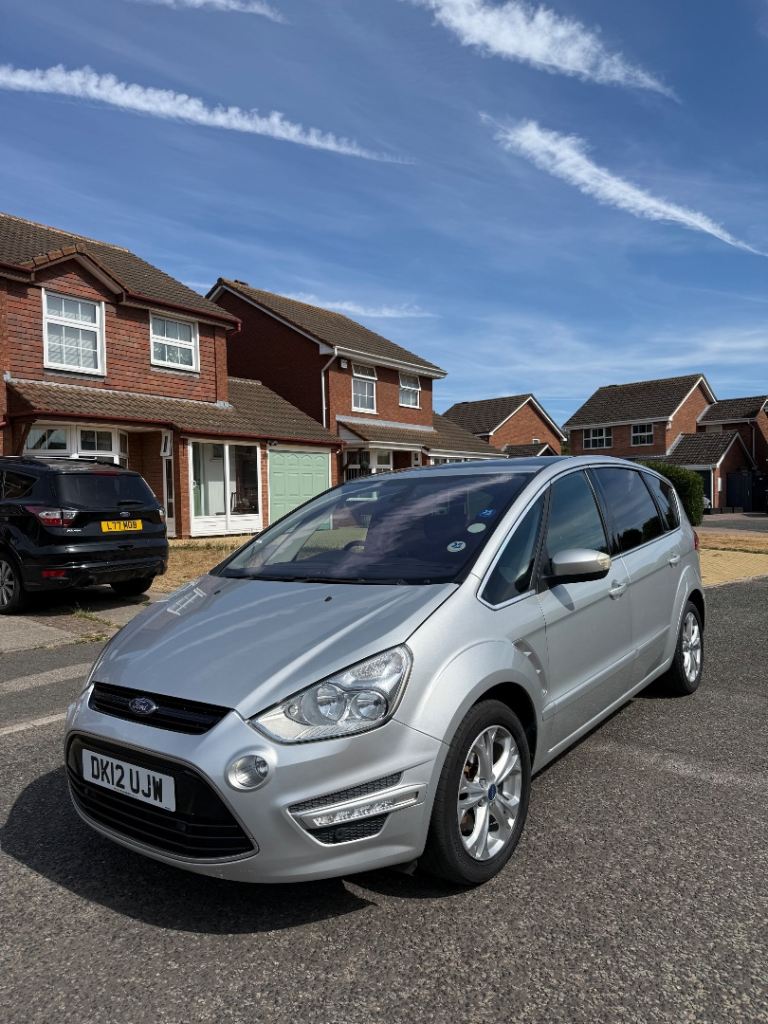 2012 Ford S Max 2.0 Diesel Titanium MODEL * 7 Seater & Automatic *