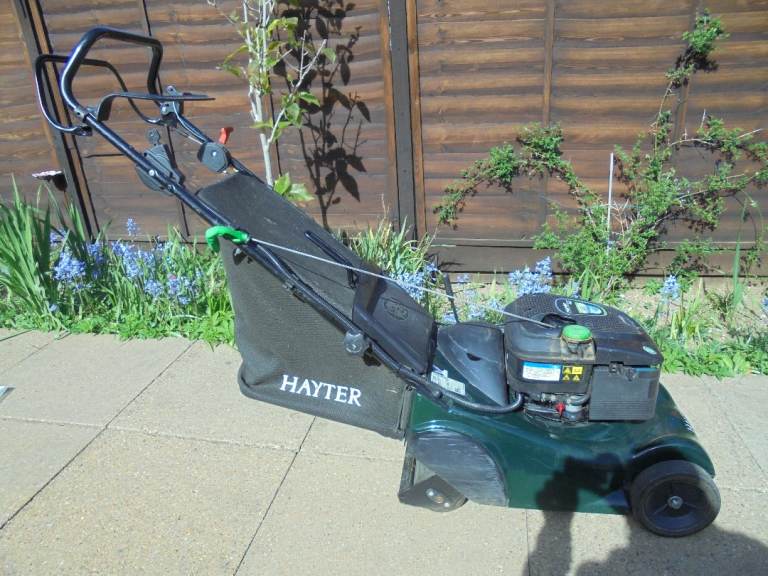 Hayter Harrier 41 Petrol Self Propelled Lawnmower 2014 with Electric start