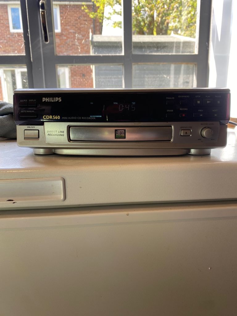 Mini audio cd recorder in good condition and in working order 