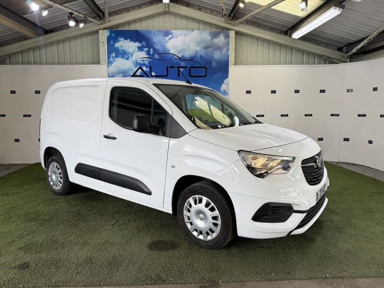 2020 Vauxhall Combo 1.6 Turbo D 2300 Sportive Panel Van 4dr Diesel Manual L1 H1 Euro 6 (s/s) (1 P...