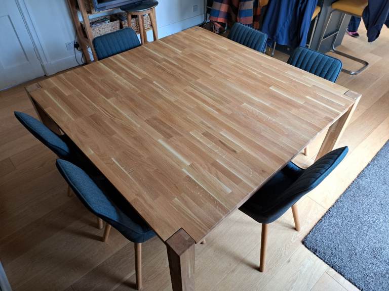 La Redoute Adelita Square Dining Table