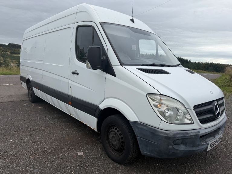 Mercedes Benz sprinter 