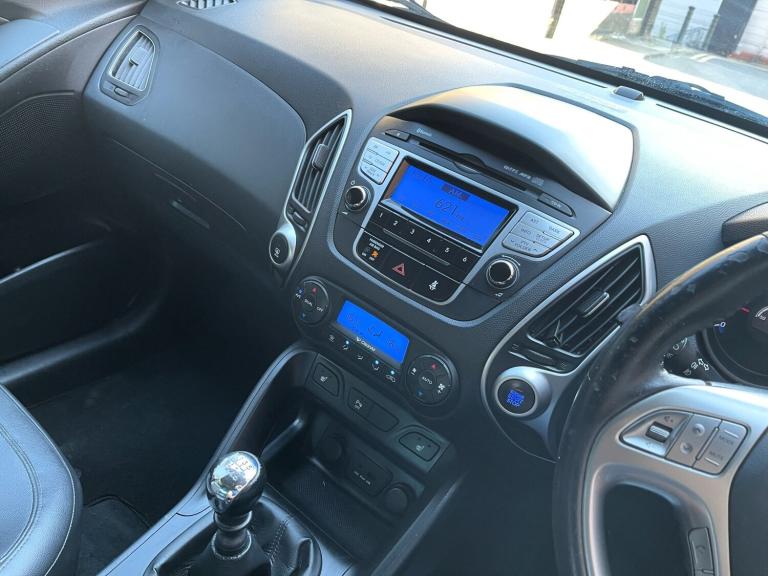 HYUNDAI IX35 1.7 CRDi Premium 2012