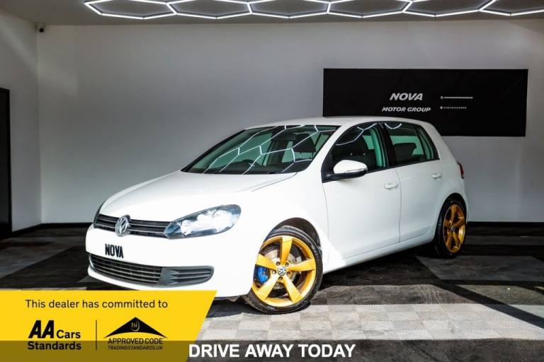 2012 Volkswagen Golf 1.6 TDI BlueMotion Tech Match Hatchback 5dr Diesel Manual Euro 5 (s/s) (105 ...