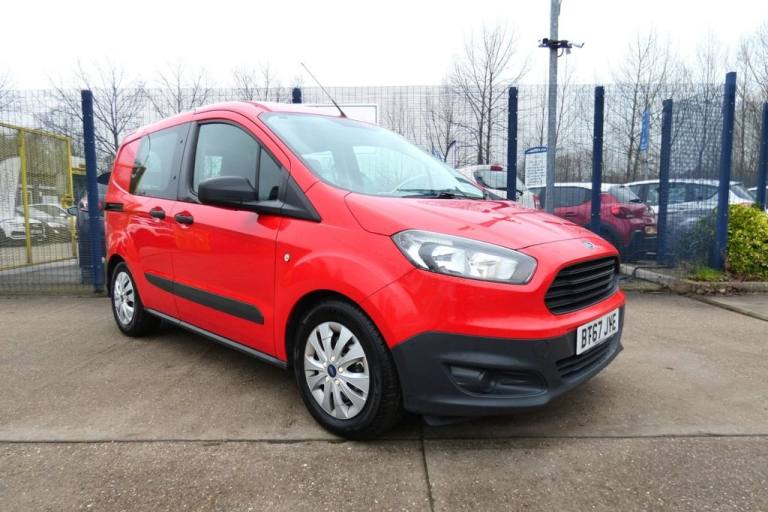 2017 Ford Transit Courier 1.5 TDCi Combi Van 6dr Diesel Manual L1 H1 (s/s) (99 g/km, 74 bhp) MPV ...