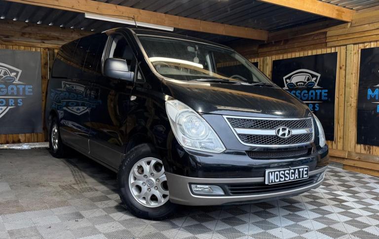 2012 Hyundai i800 2.5 CRDi Style 5dr Auto MPV DIESEL Automatic