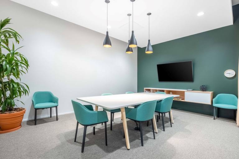 Norwich - NR1 3DT \ Fully Furnished Office Space with 5 Desks