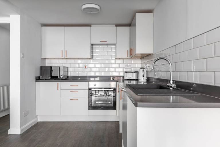 Student Room Available - Hyde Park (LS6) - £99pw - All Bills Included