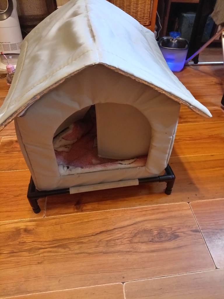 Pet house bed 