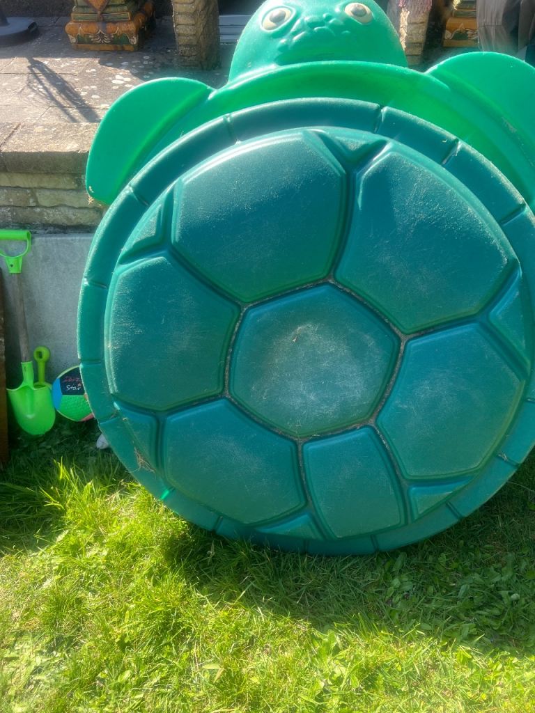 Little Tikes Sand Pit