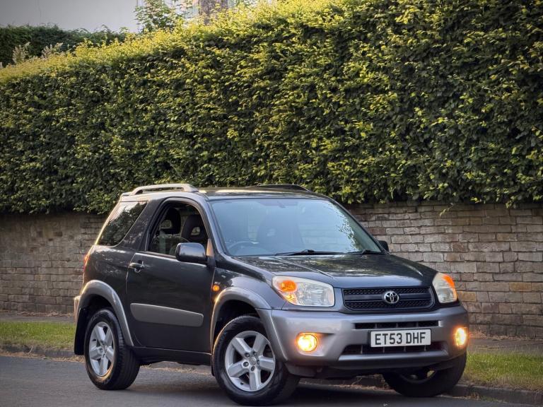 TOYOTA RAV4 2.0 VVTI XT3 3DR + EXLNT SHSTRY +2KEY + 51K MILES+ RUSTFREE + VCLEAN