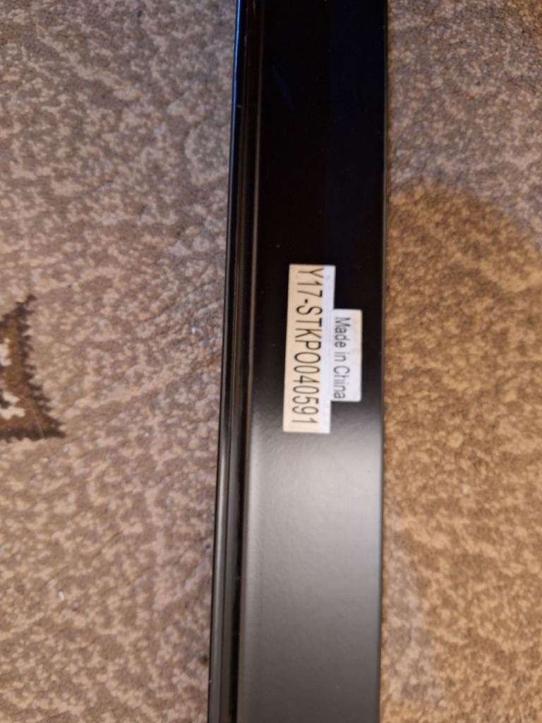 Metal Single Bed with Mattress (Can Deliver)