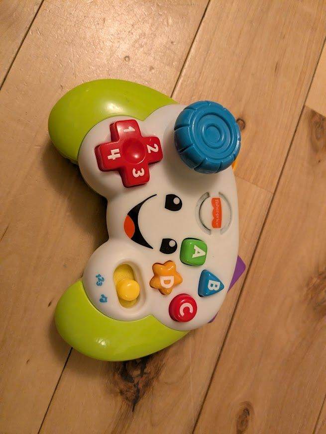 Fisher-Price Laugh & Learn Game & Learn Controller