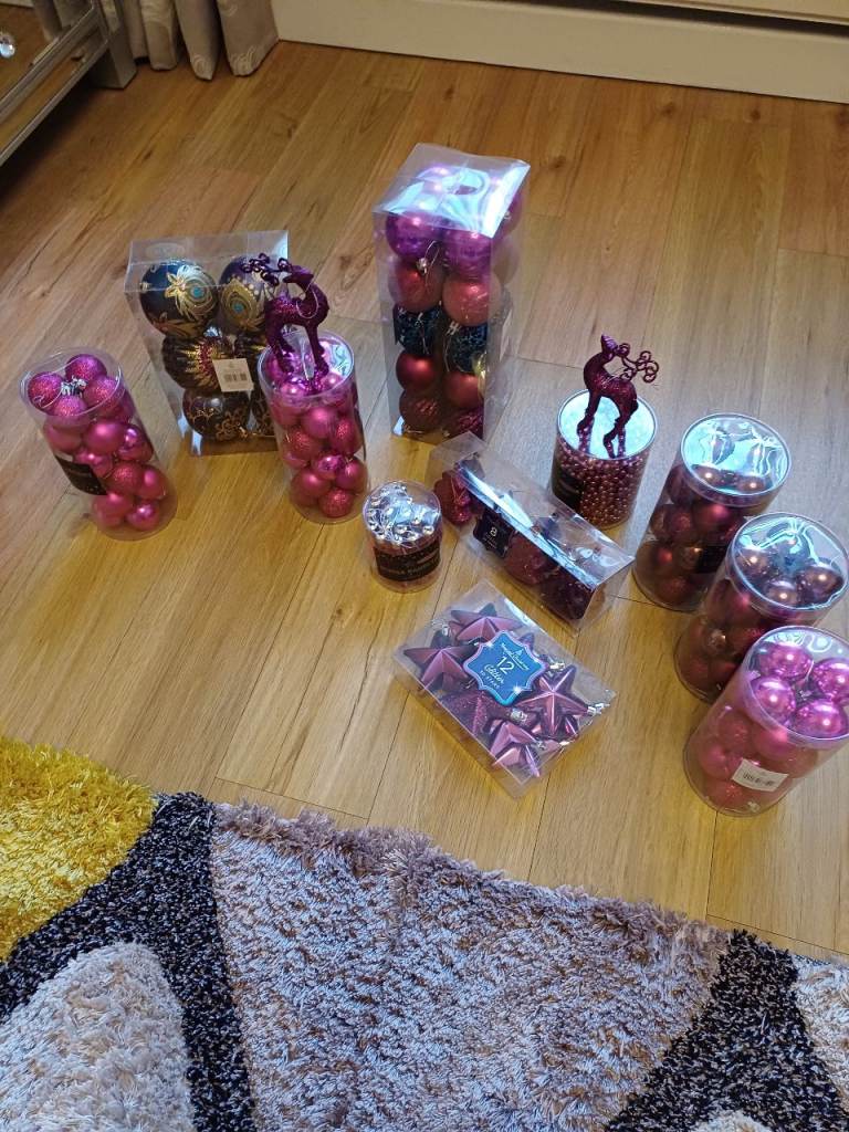 Christmas Decorations 