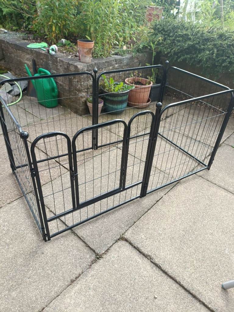 Pet Enclosure
