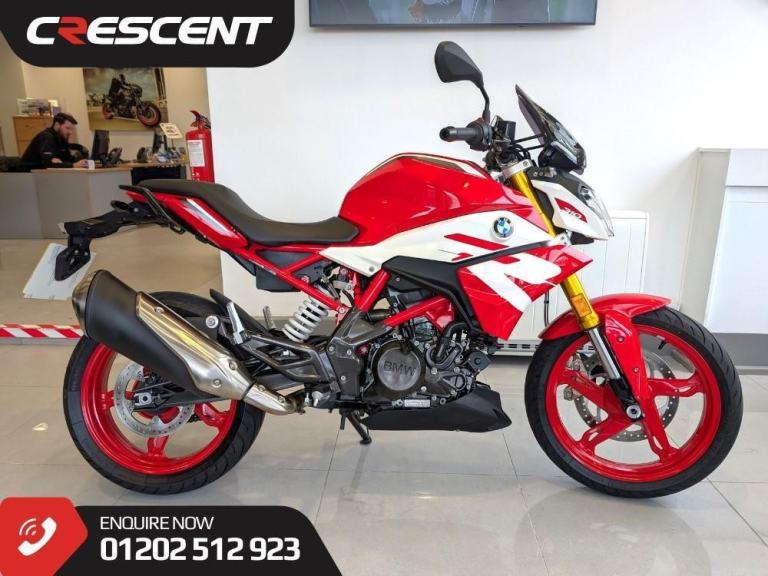 2024 BMW G310R WITH ONLY 1,250 MILES AND FITTED WITH PUIG SCREEN