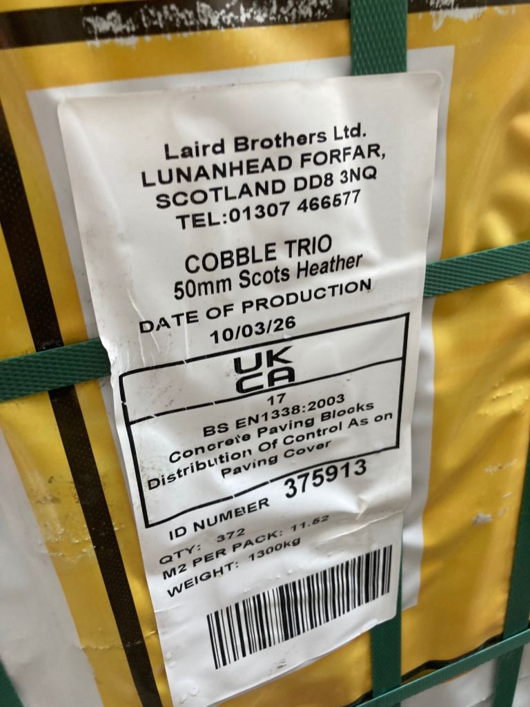Laird Brothers Cobble Trio 50mm Scots Heather Paving Blocks - New Pallet