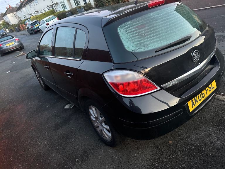 Vauxhall, ASTRA, Hatchback, 2006, Manual, 1598 (cc), 5 doors
