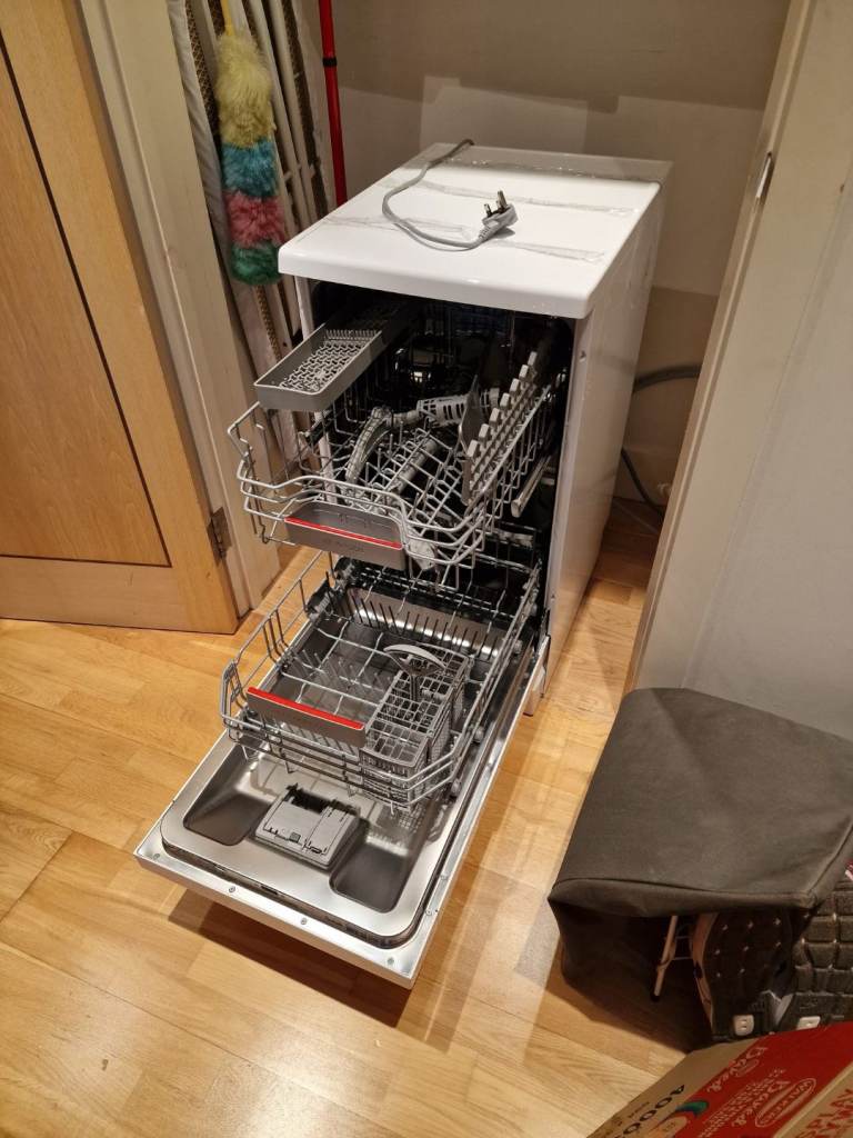 Slimline Bosch Serie 4 Dishwasher