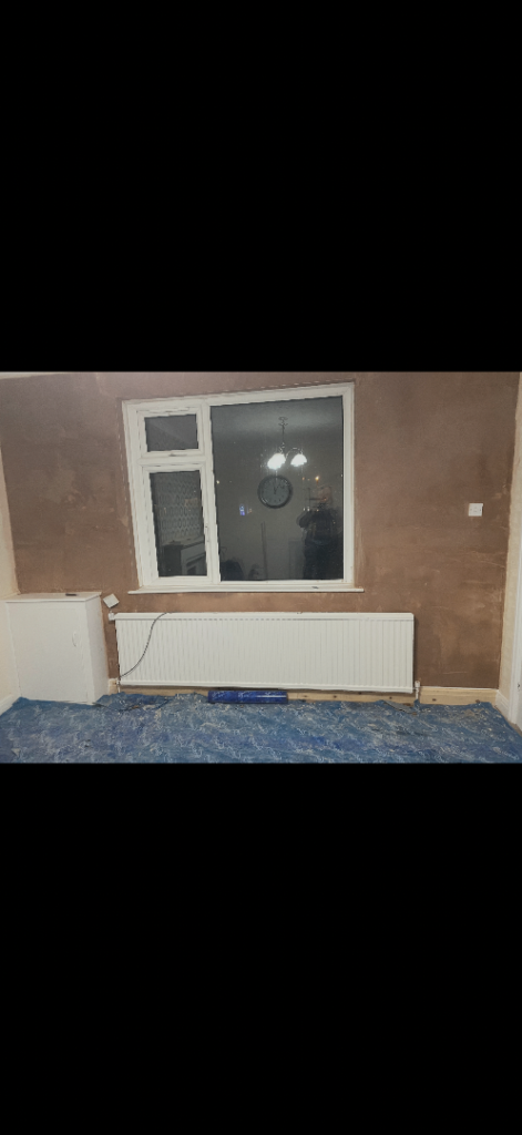 All Plaster/Plastering  and damp work undertaken 
