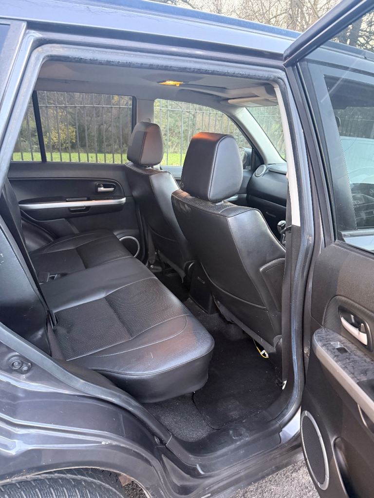 Suzuki, GRAND VITARA, Estate, 2011, Manual, 1870 (cc), 5 doors